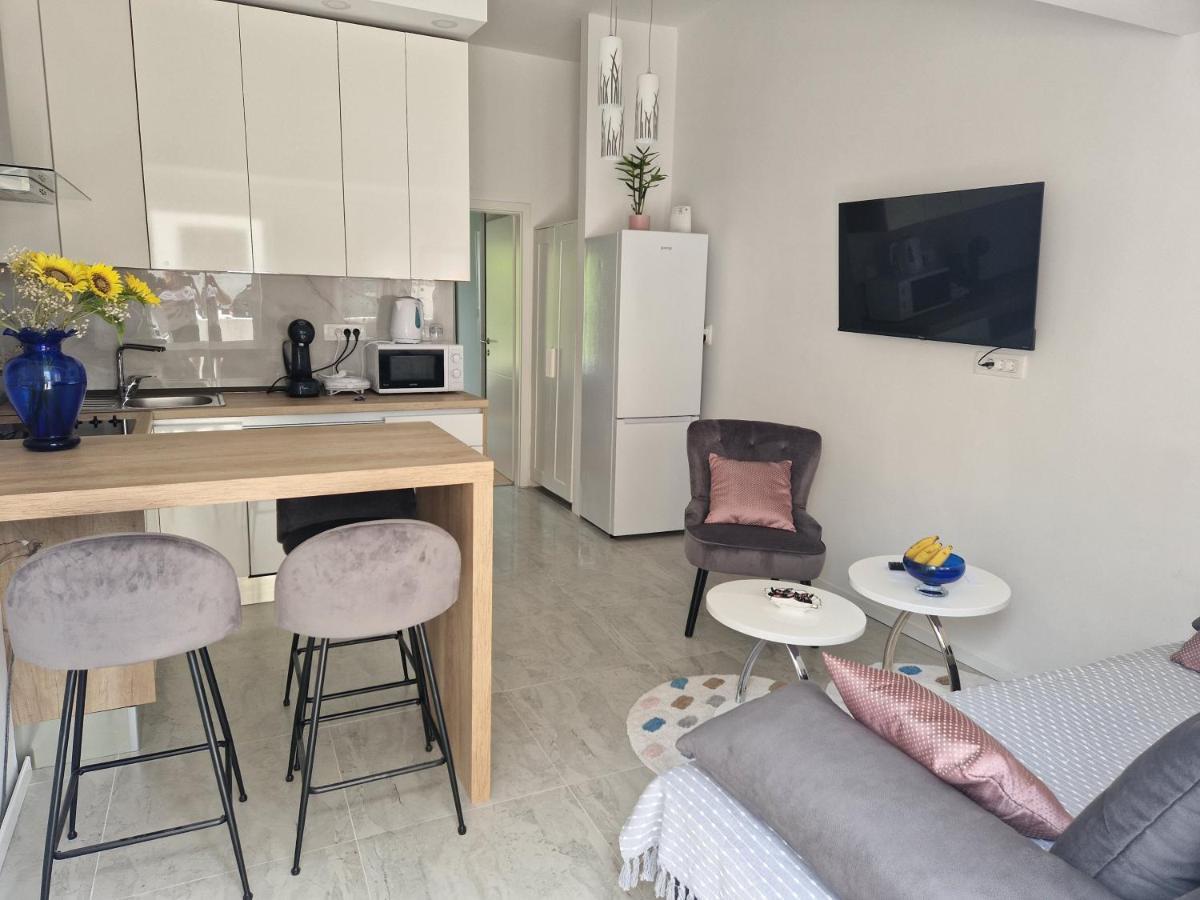 Apartman Leana Apartment Split Bagian luar foto
